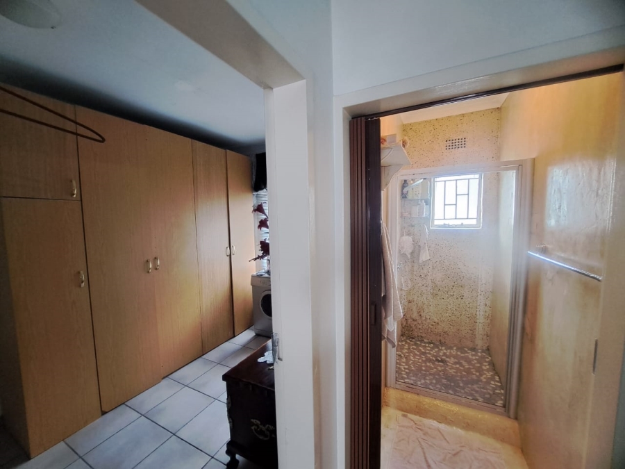 3 Bedroom Property for Sale in Rustenburg Central North West